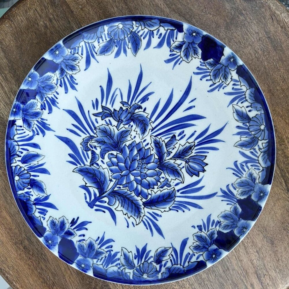 Vintage I Godinger & Co Blue & White Round Floral 9" Plate - Wall Decor ?